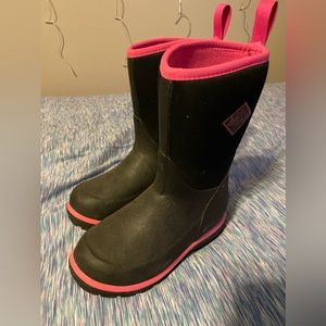 Kids size 12 Muck Boots